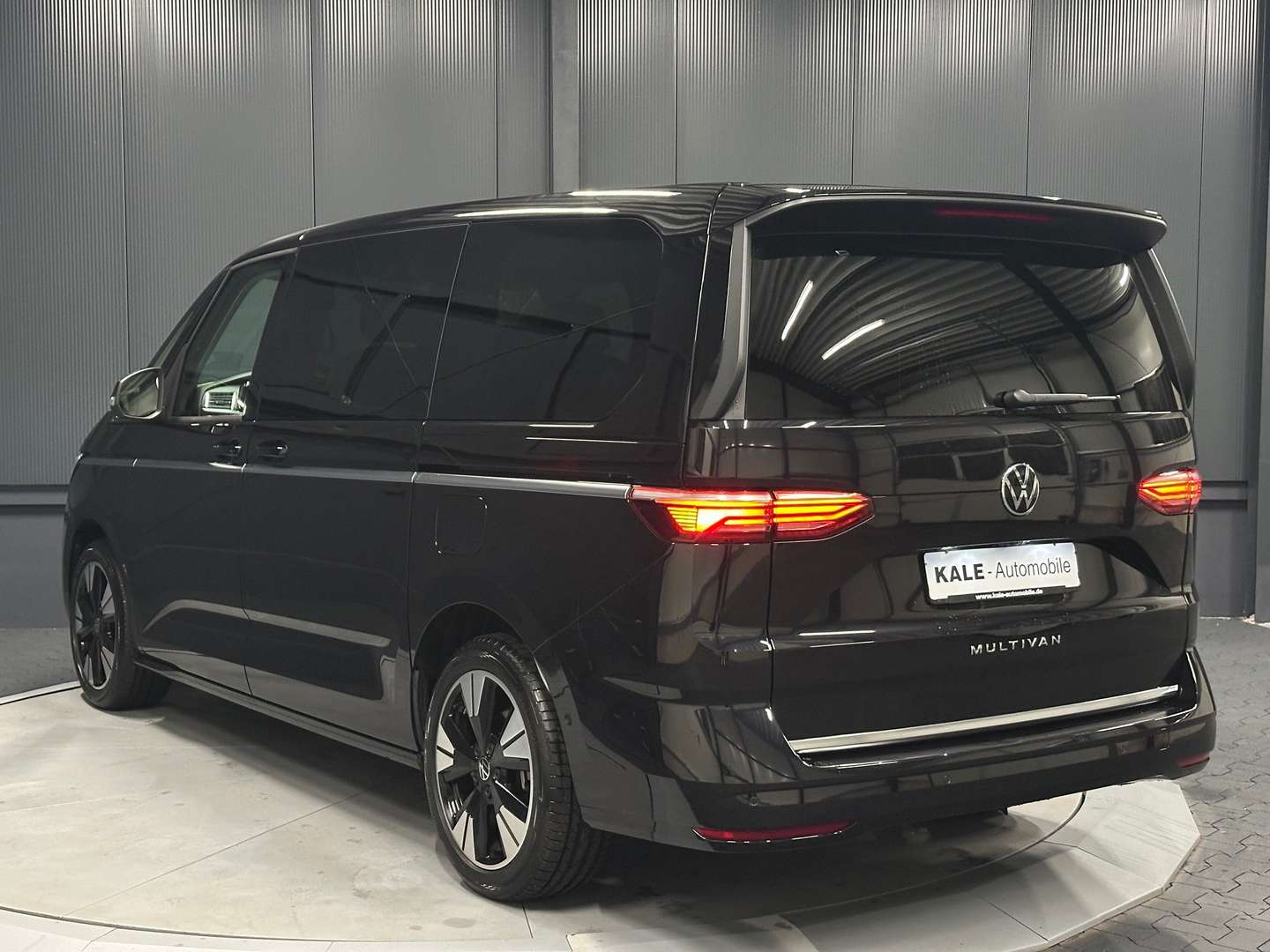 Volkswagen Multivan Style - 2024 - Joinsteer - #2