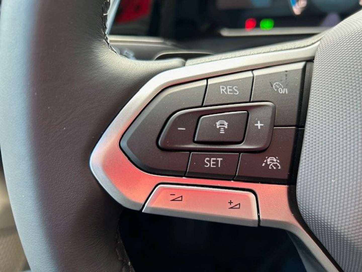 Volkswagen Multivan TDI - 2023 - Joinsteer - #9