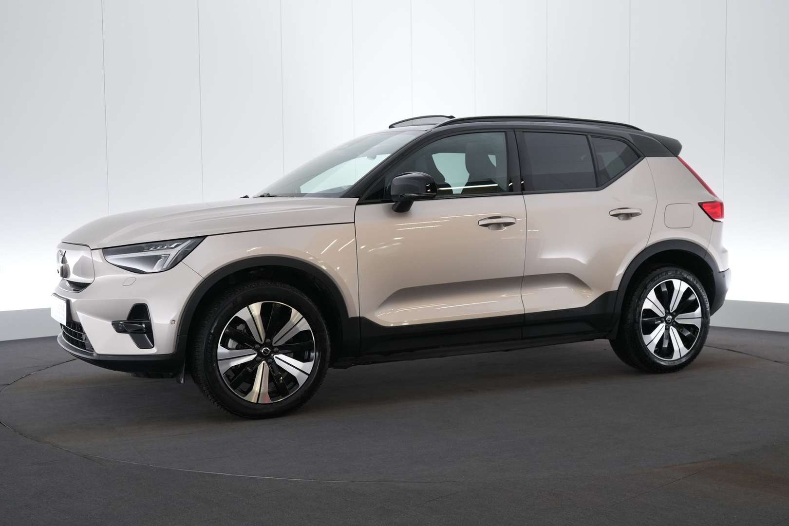 Volvo XC40 Recharge Ultimate - 2023 - Joinsteer - #4