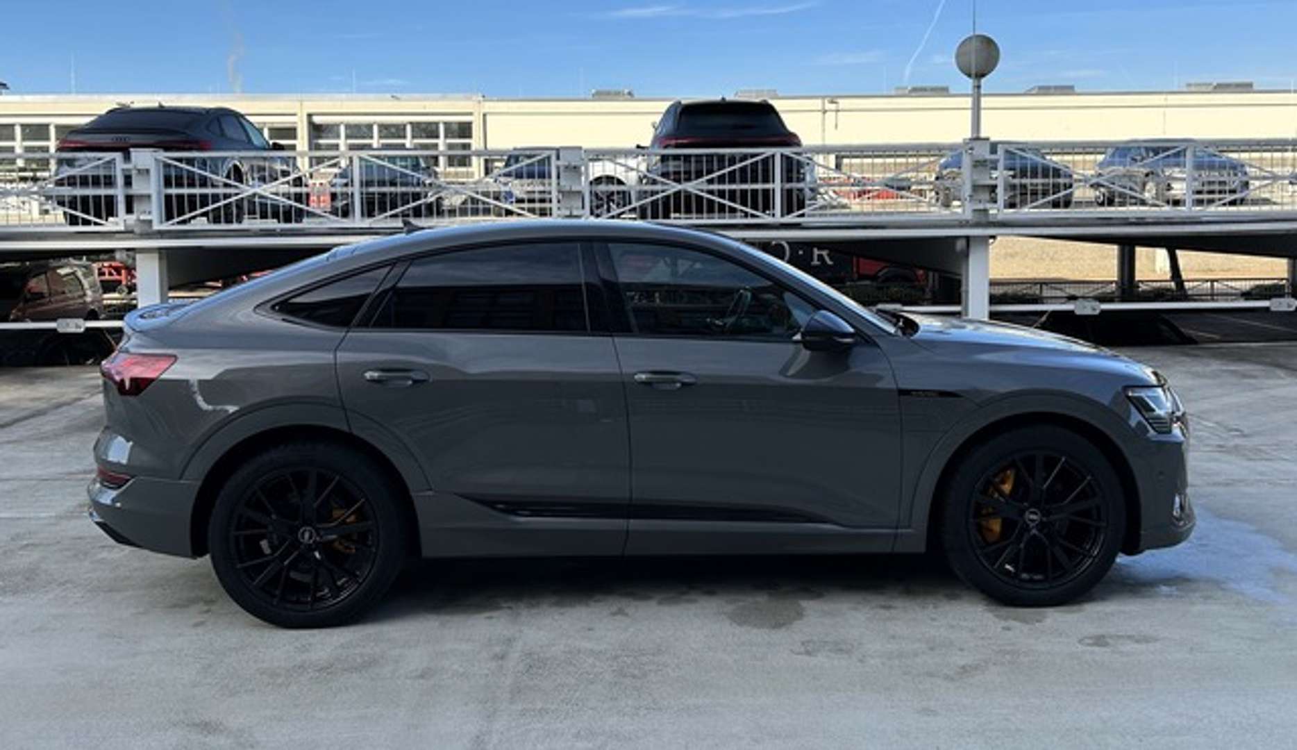 Audi E-tron Sportback S Line Black 55 - 2022 - Joinsteer - #5