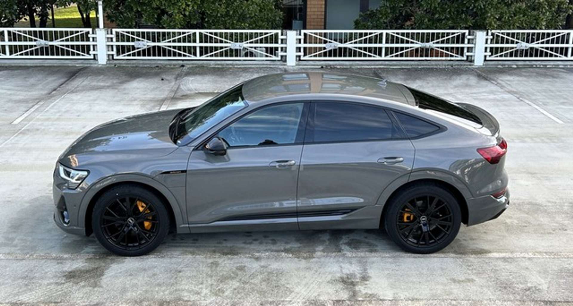 Audi E-tron Sportback S Line Black 55 - 2022 - Joinsteer - #11