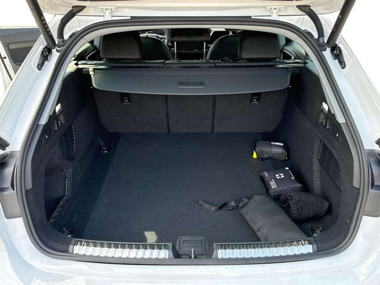 Audi A5 Sportback Avant TFSI - 2025 - Joinsteer - #10