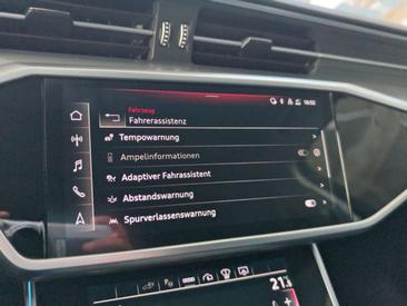 Audi A6 Avant 55 TFSI E — photo 24