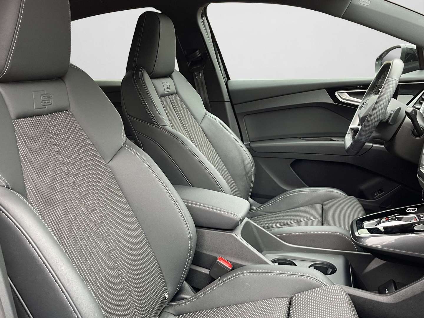 Audi Q4 E-tron Sportback 40 E-tron - 2022 - Joinsteer - #4