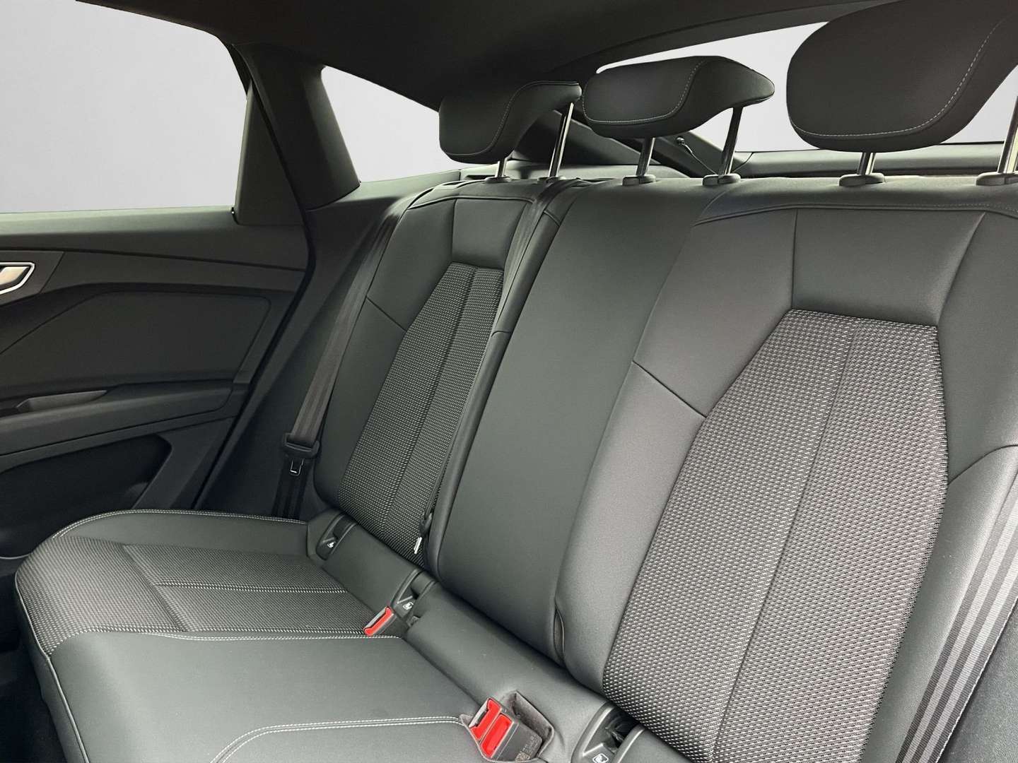 Audi Q4 E-tron Sportback 40 E-tron - 2022 - Joinsteer - #14