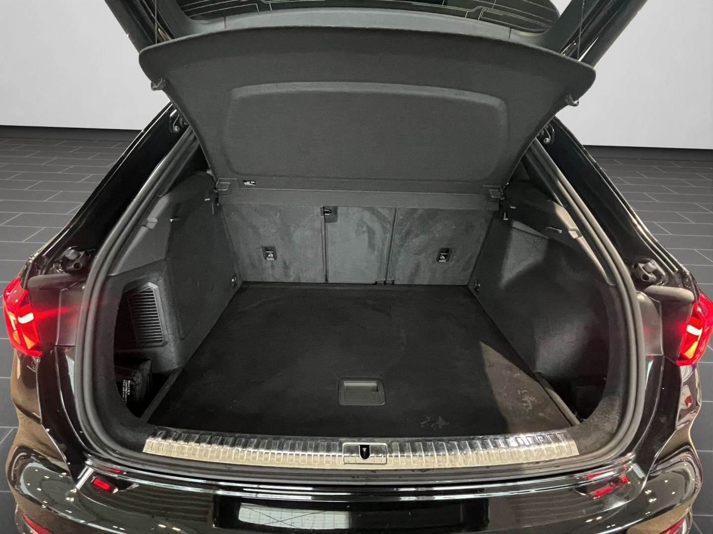 Audi Q3 S Line 45 TFSI E - 2022 - Joinsteer - #15