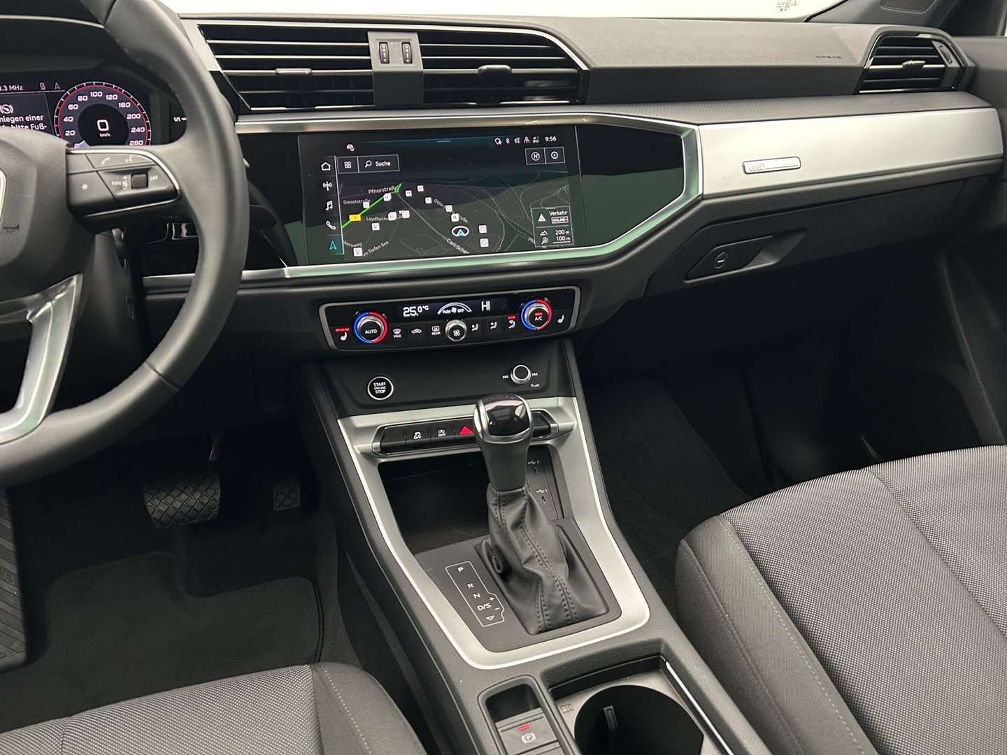 Audi Q3 S Line 35 TFSI - 2025 - Joinsteer - #7