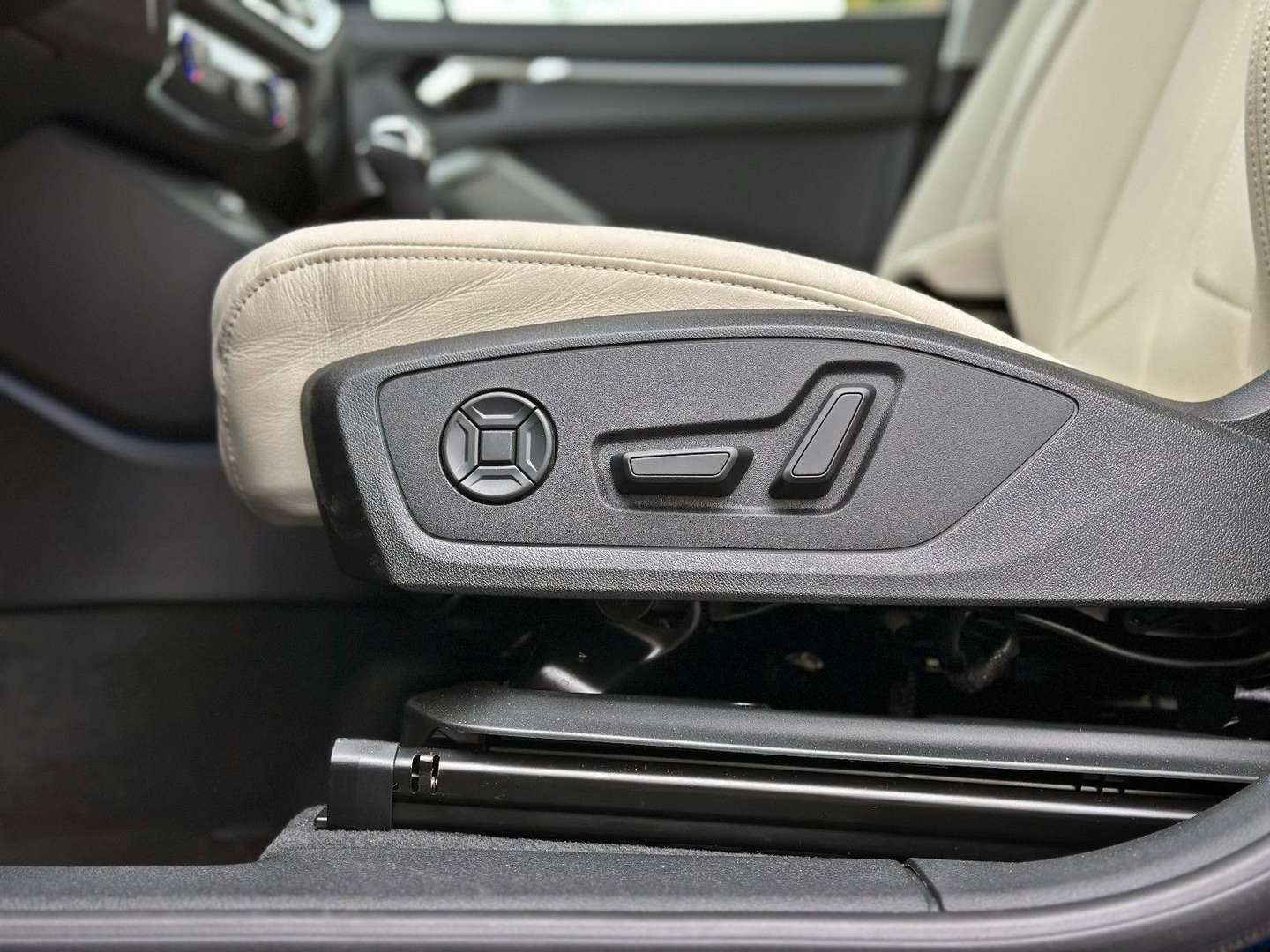 Audi Q3 40 TFSI - 2024 - Joinsteer - #11