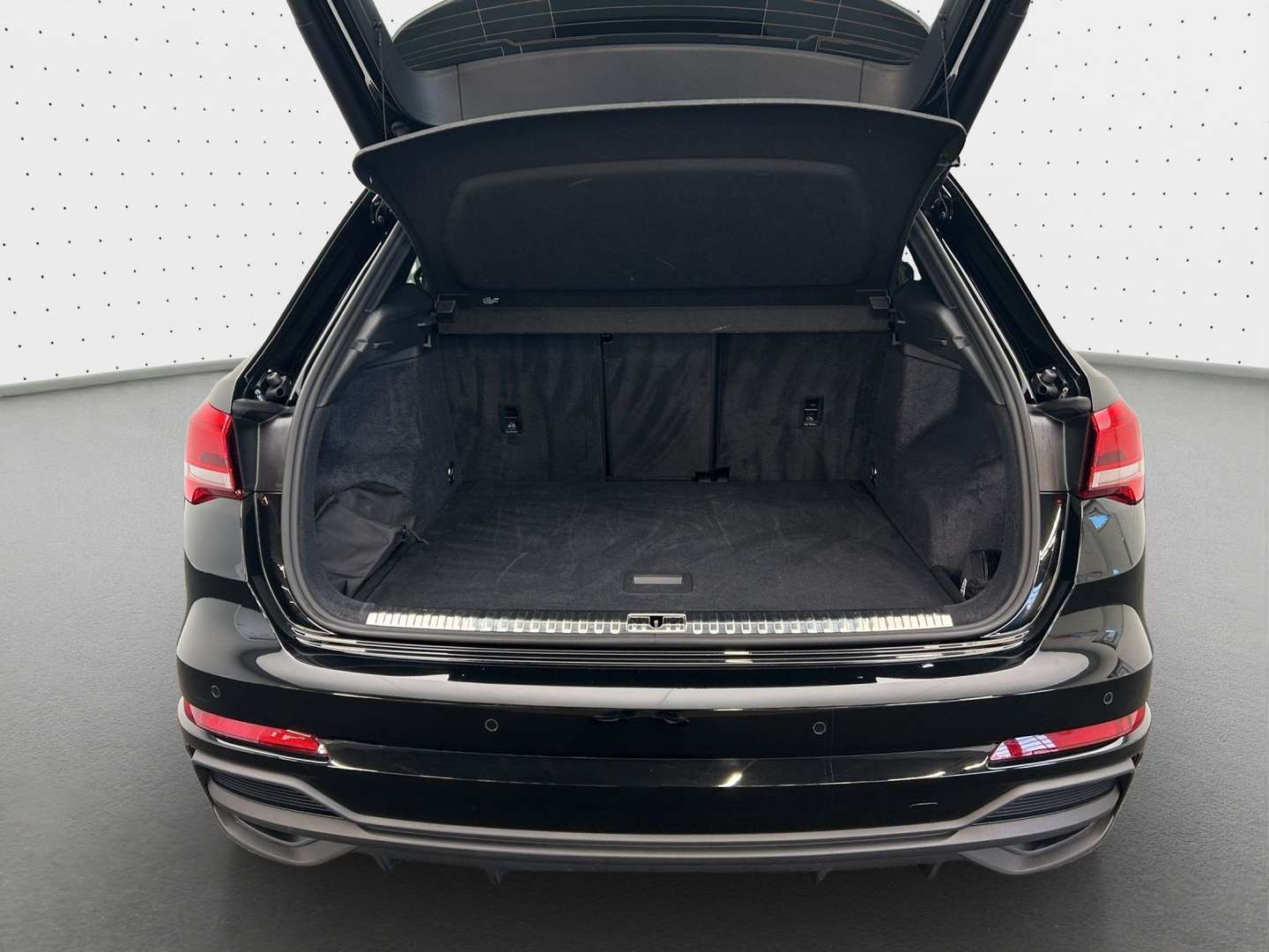 Audi Q3 S Line 35 TFSI - 2025 - Joinsteer - #11