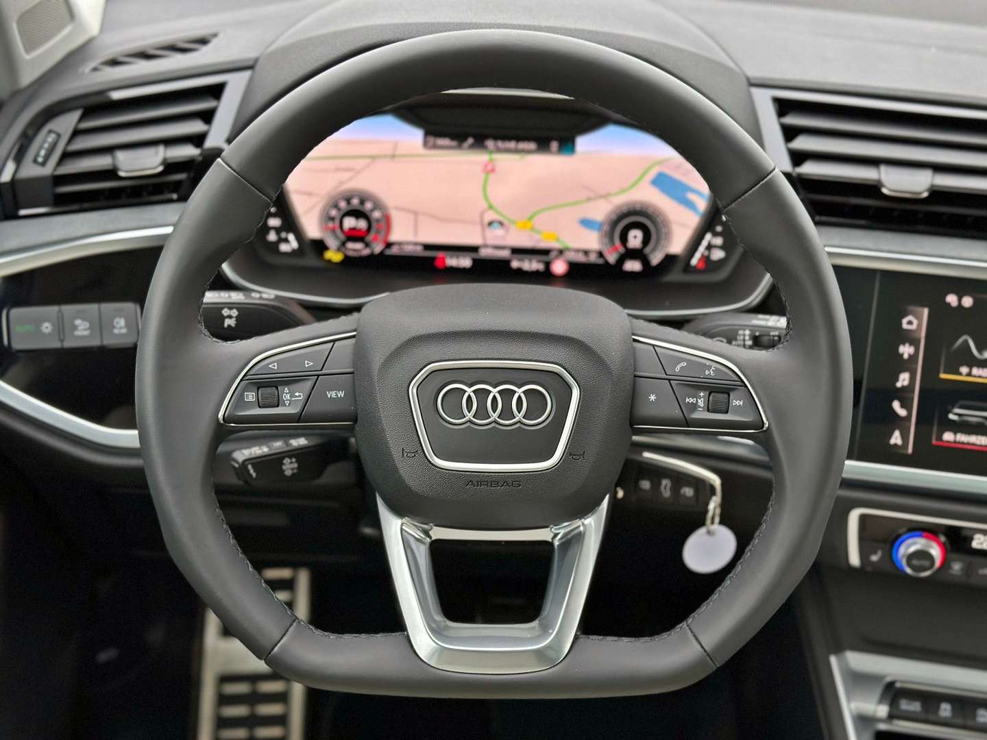Audi Q3 40 TFSI - 2024 - Joinsteer - #13