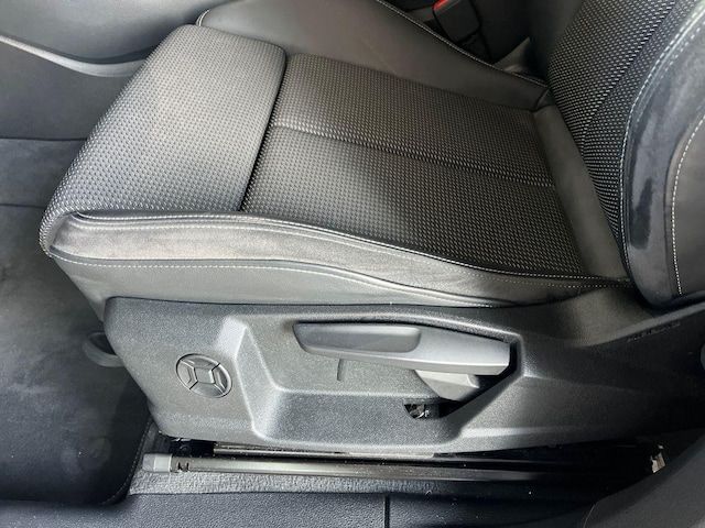 Audi Q3 TFSI E S Line 45 TFSI E 245 ch S Tronic - 2022 - Joinsteer - #24