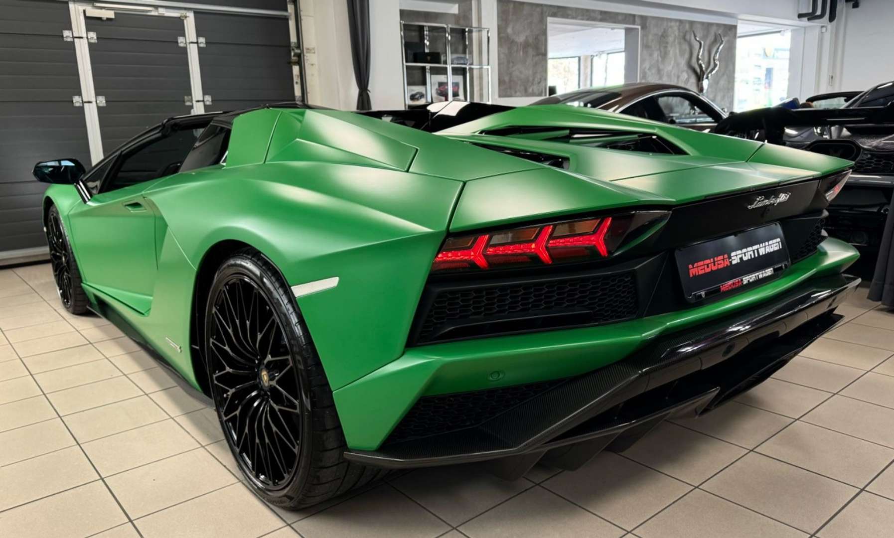 Lamborghini Aventador Roadster - 2019 - Joinsteer - #1