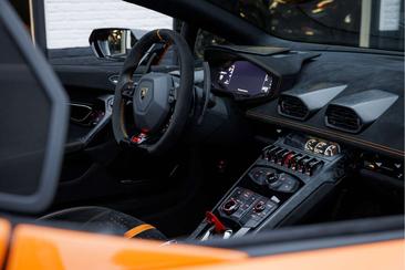 Lamborghini Huracán Performante Spyder — photo 12