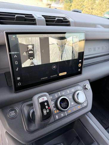 Land Rover Defender 90 D250 X-Dynamic SE — photo 6