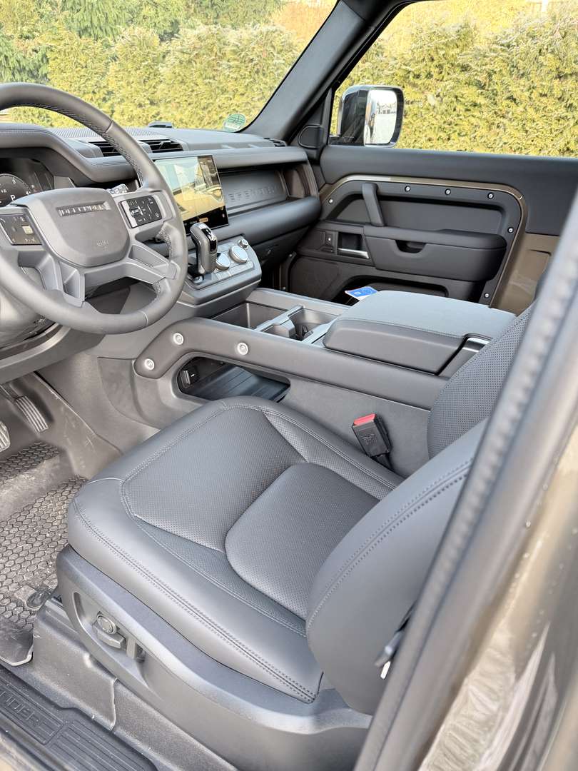 Land Rover Defender 90 D250 X-Dynamic SE - 2025 - Joinsteer - #10