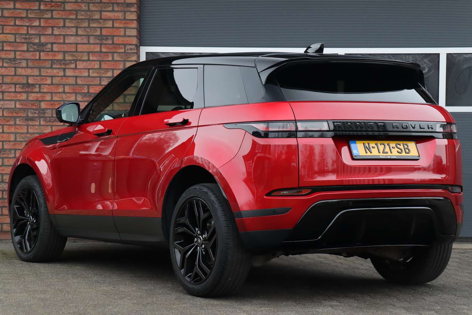 Land Rover Range Rover Evoque 2.0 P250 AWD R-Dynamic S Pano, Leder - 2019 - Joinsteer - #2