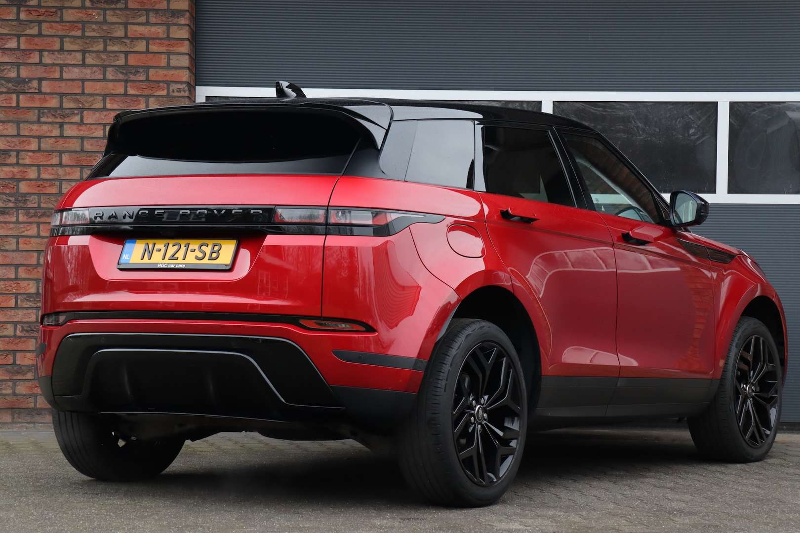 Land Rover Range Rover Evoque 2.0 P250 AWD R-Dynamic S Pano, Leder - 2019 - Joinsteer - #4