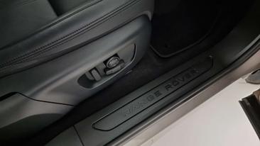 Land Rover Range Rover Evoque D163 SE — photo 10