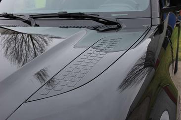 Land Rover Defender 110 X-Dynamic SE 3.0 D D200 — photo 9