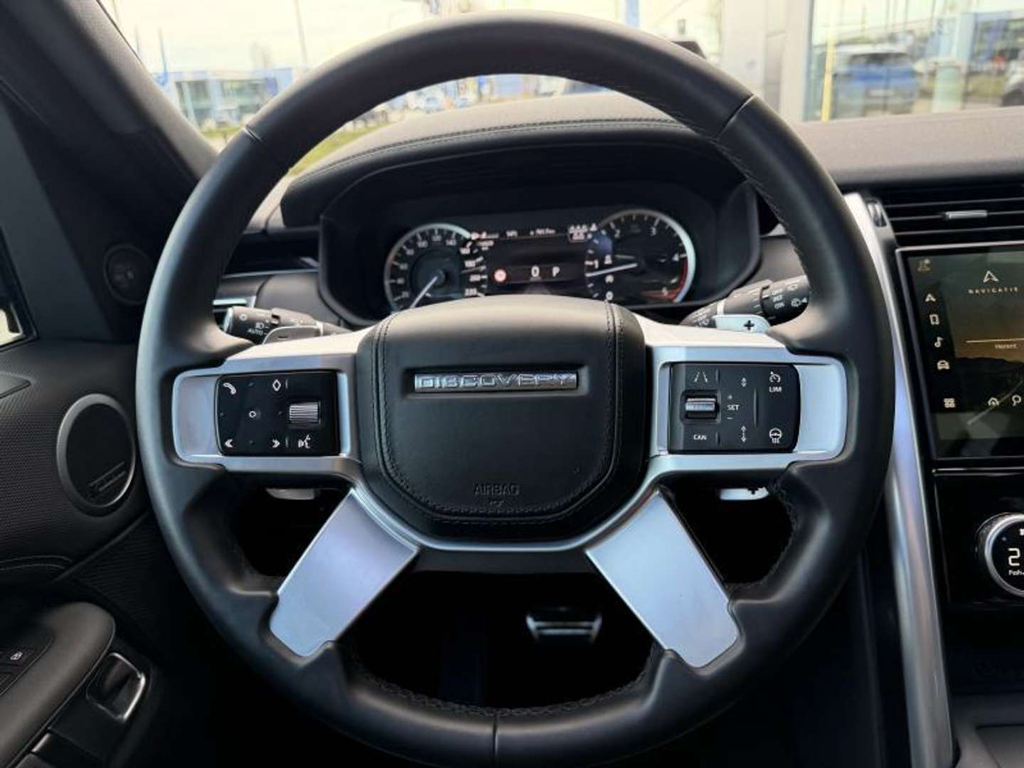 Land Rover Discovery Metropolitan Edition D300 - 2025 - Joinsteer - #10