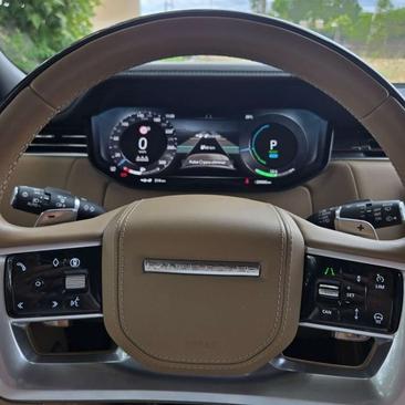 Land Rover Range Rover Autobiography LWB AWD Aut. 3.0 Si6 PHEV — photo 13