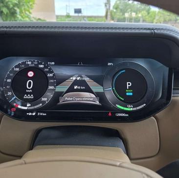 Land Rover Range Rover Autobiography LWB AWD Aut. 3.0 Si6 PHEV — photo 14