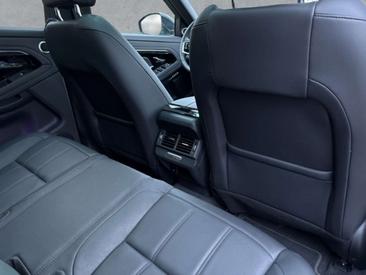 Land Rover Range Rover Evoque D200 R-Dynamic SE — photo 12