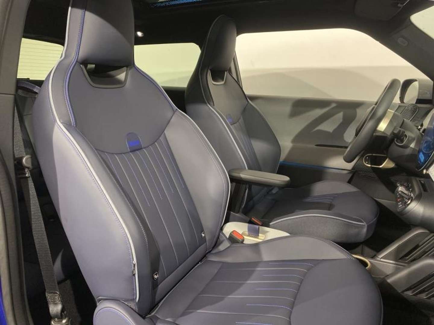 Mini Cooper E Favoured Cooper - 2025 - Joinsteer - #9