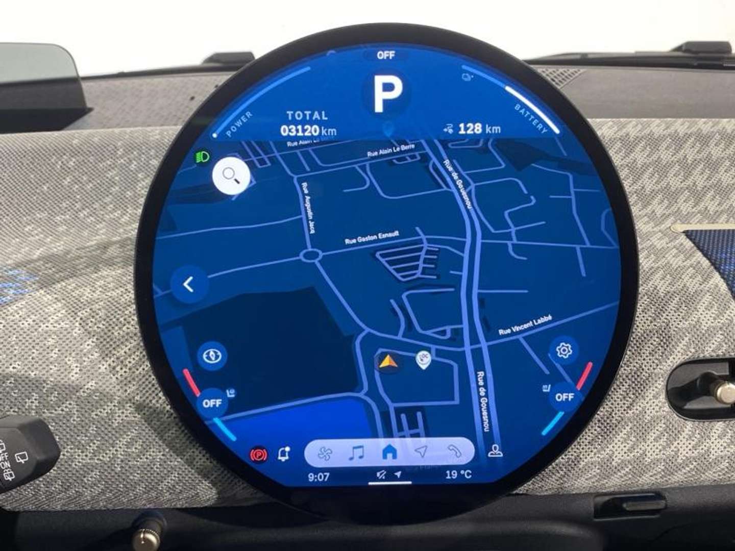 Mini Cooper E Favoured Cooper - 2025 - Joinsteer - #14