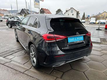 Mercedes Classe A250 E 250 AMG Line — photo 3