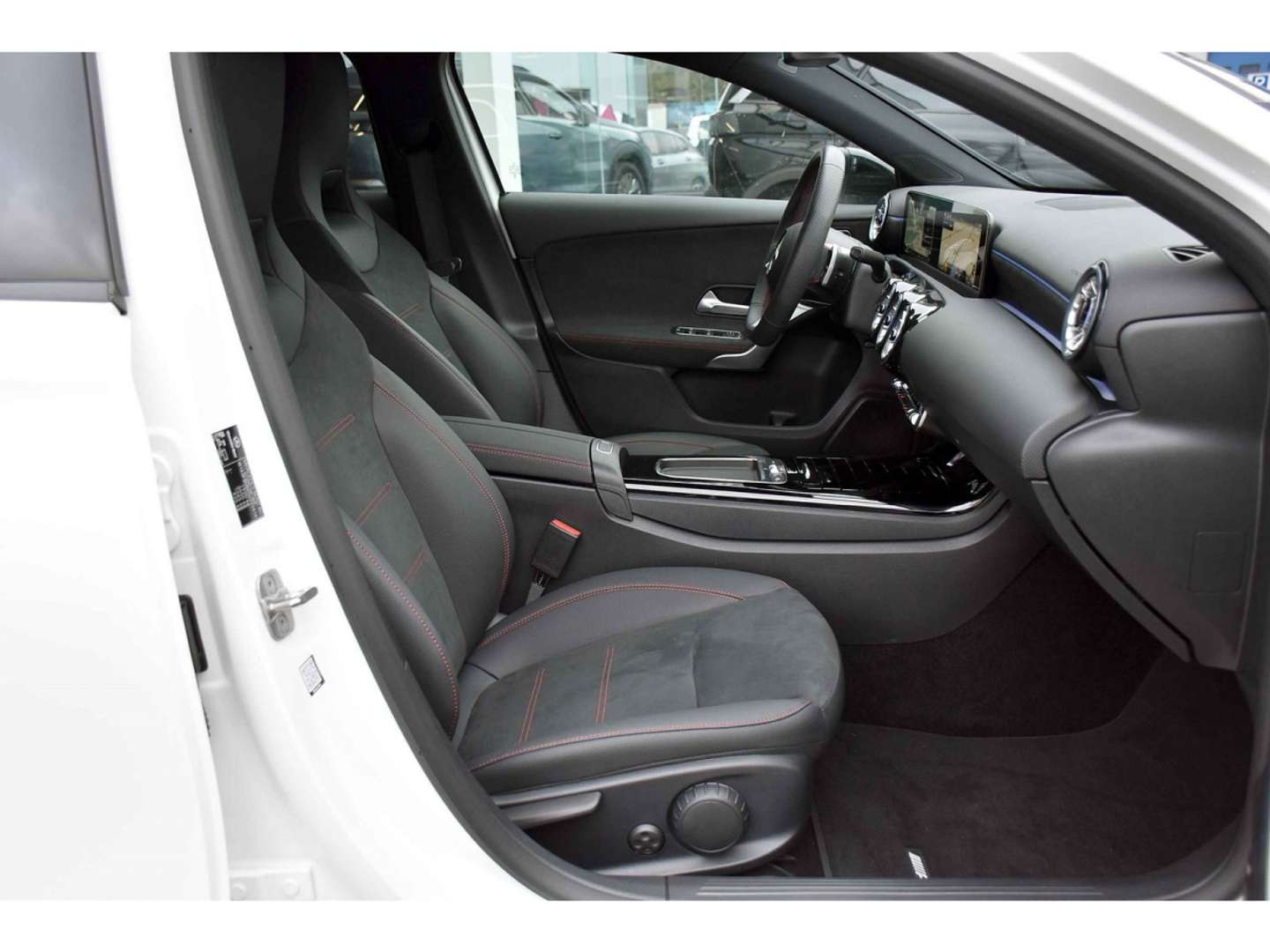 Mercedes Classe A 200 AMG Line - 2025 - Joinsteer - #6