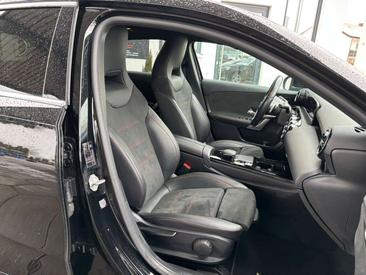 Mercedes Classe A250 E 250 AMG Line — photo 16