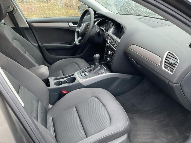 Audi A4 Avant Attraction - 2013 - Joinsteer - #3
