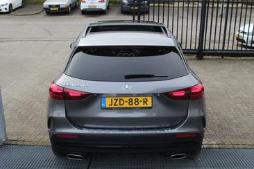 Mercedes GLA 250 E 250 AMG Line — photo 3