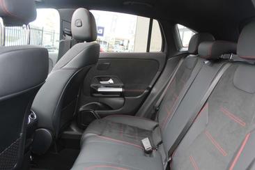 Mercedes GLA 250 E 250 AMG Line — photo 13