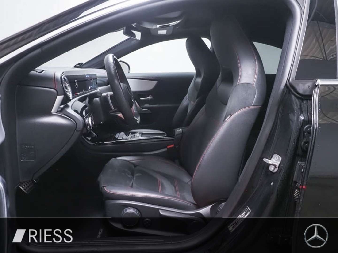 Mercedes CLA 200 Coupé 200 Premium - 2024 - Joinsteer - #4