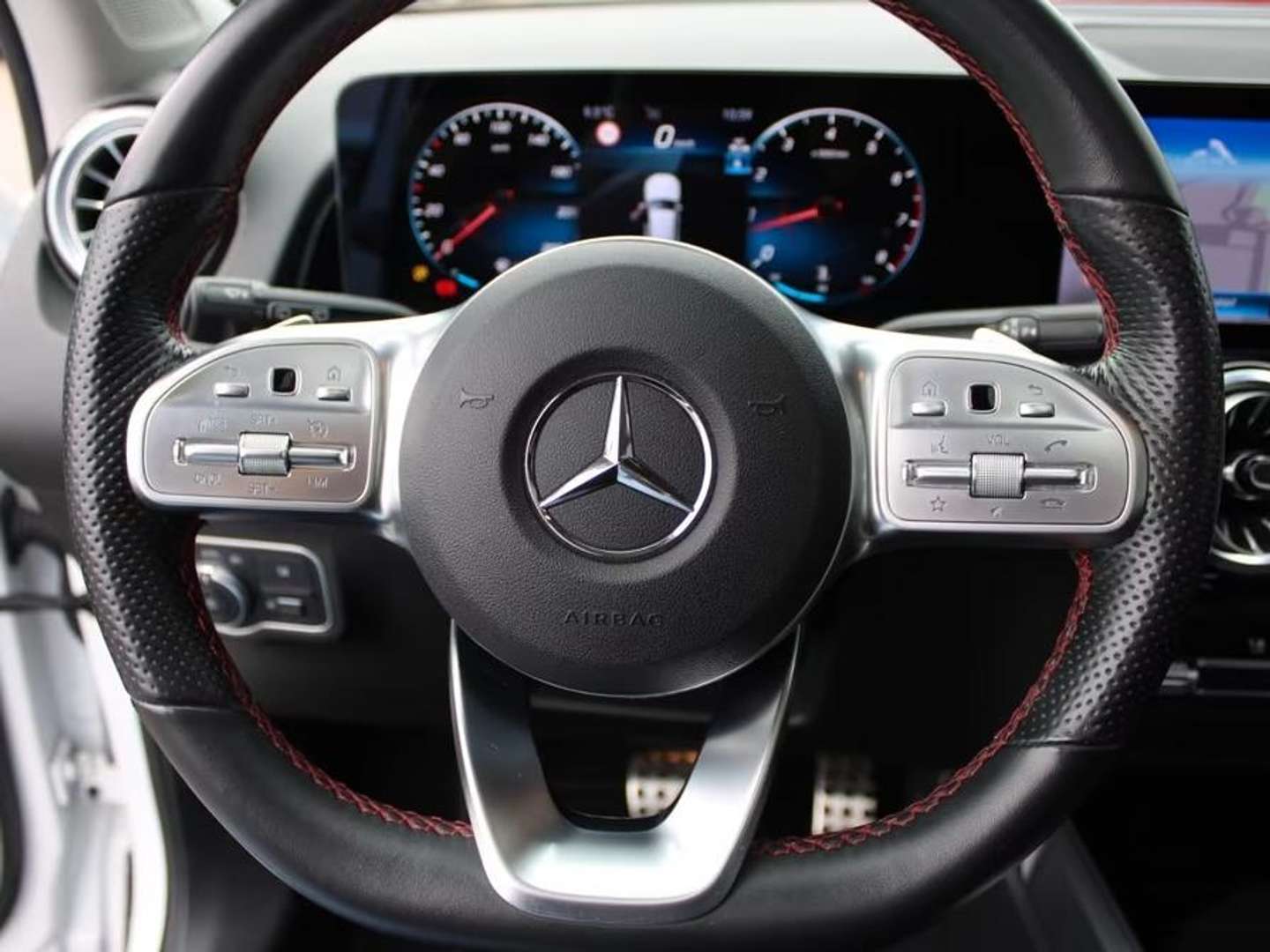 Mercedes GLB 250 250 AMG Line - 2023 - Joinsteer - #9