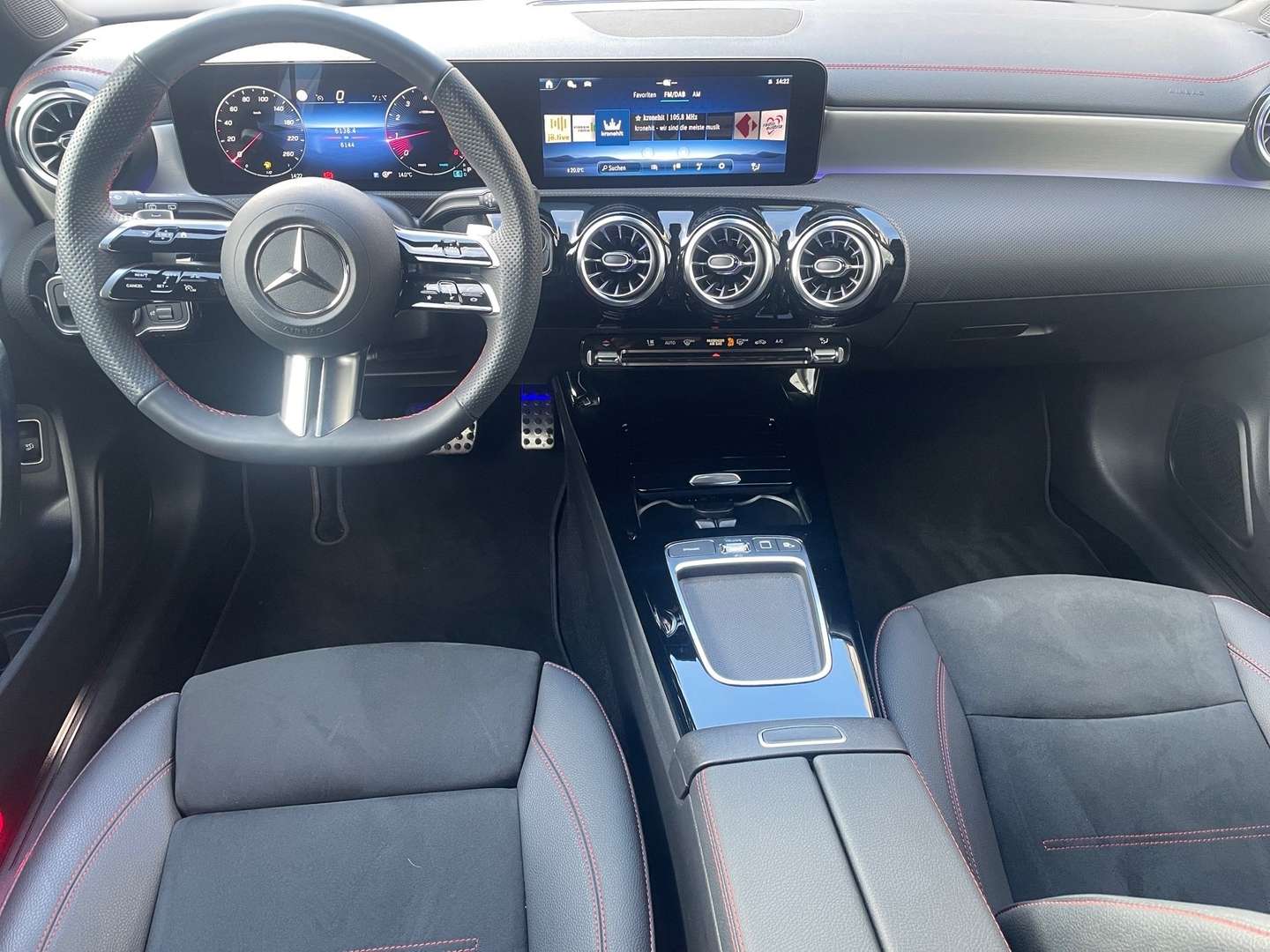 Mercedes CLA Shooting Break 200 - 2025 - Joinsteer - #8