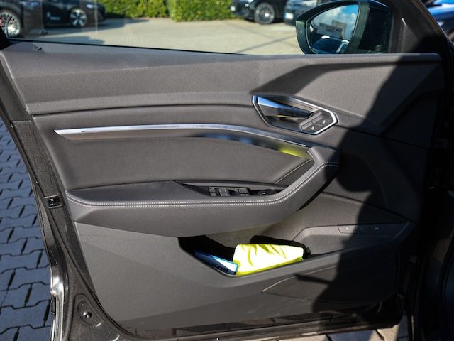 Audi Q8 Sportback E-tron S Line 50 E-tron Quattro - 2024 - Joinsteer - #30