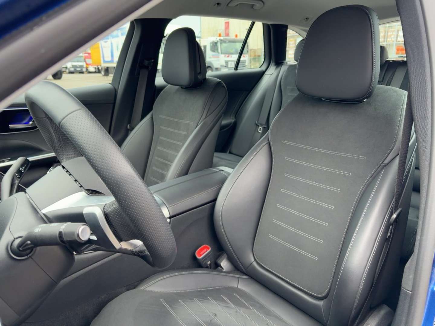 Mercedes Classe C 300 E 300 AMG Line - 2024 - Joinsteer - #12
