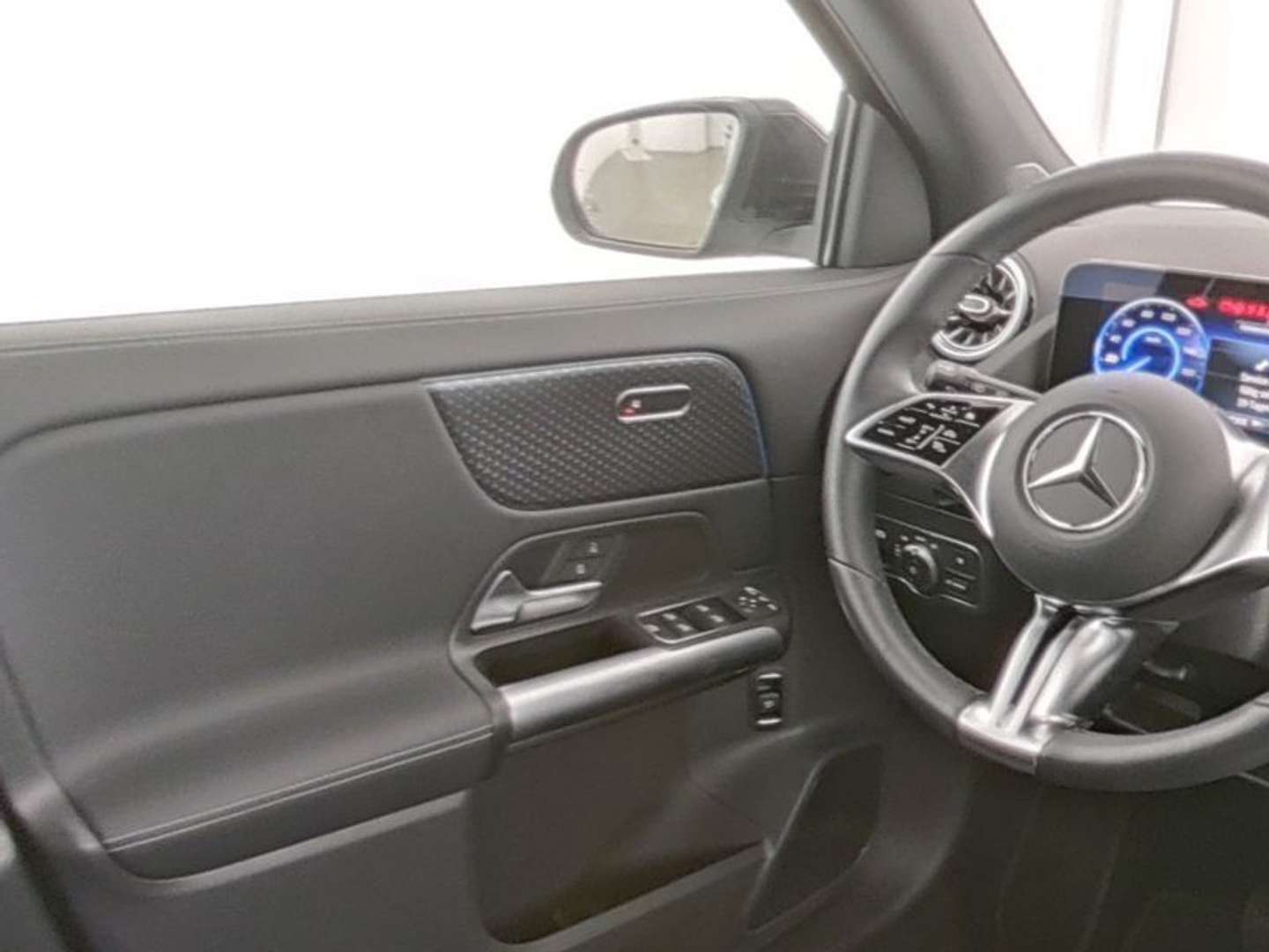 Mercedes EQA 350 - 2024 - Joinsteer - #4