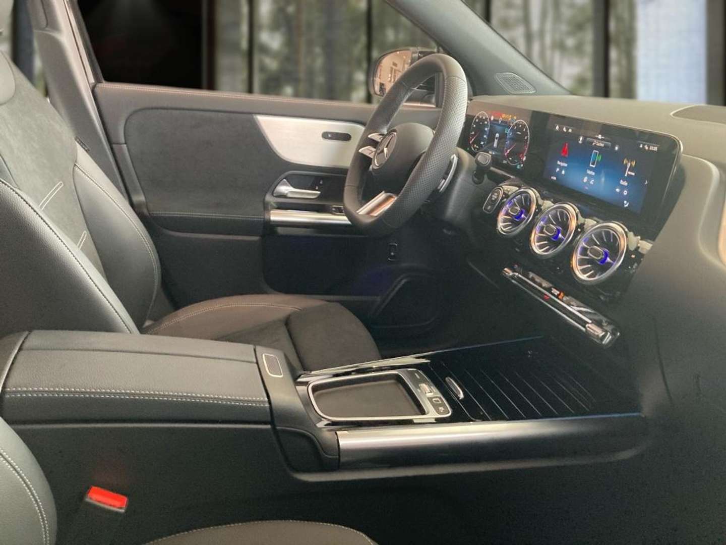 Mercedes GLA 200 AMG Line - 2025 - Joinsteer - #9