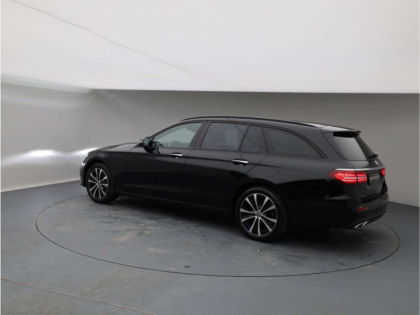 Mercedes Classe E Break 300 Night - 2022 - Joinsteer - #2