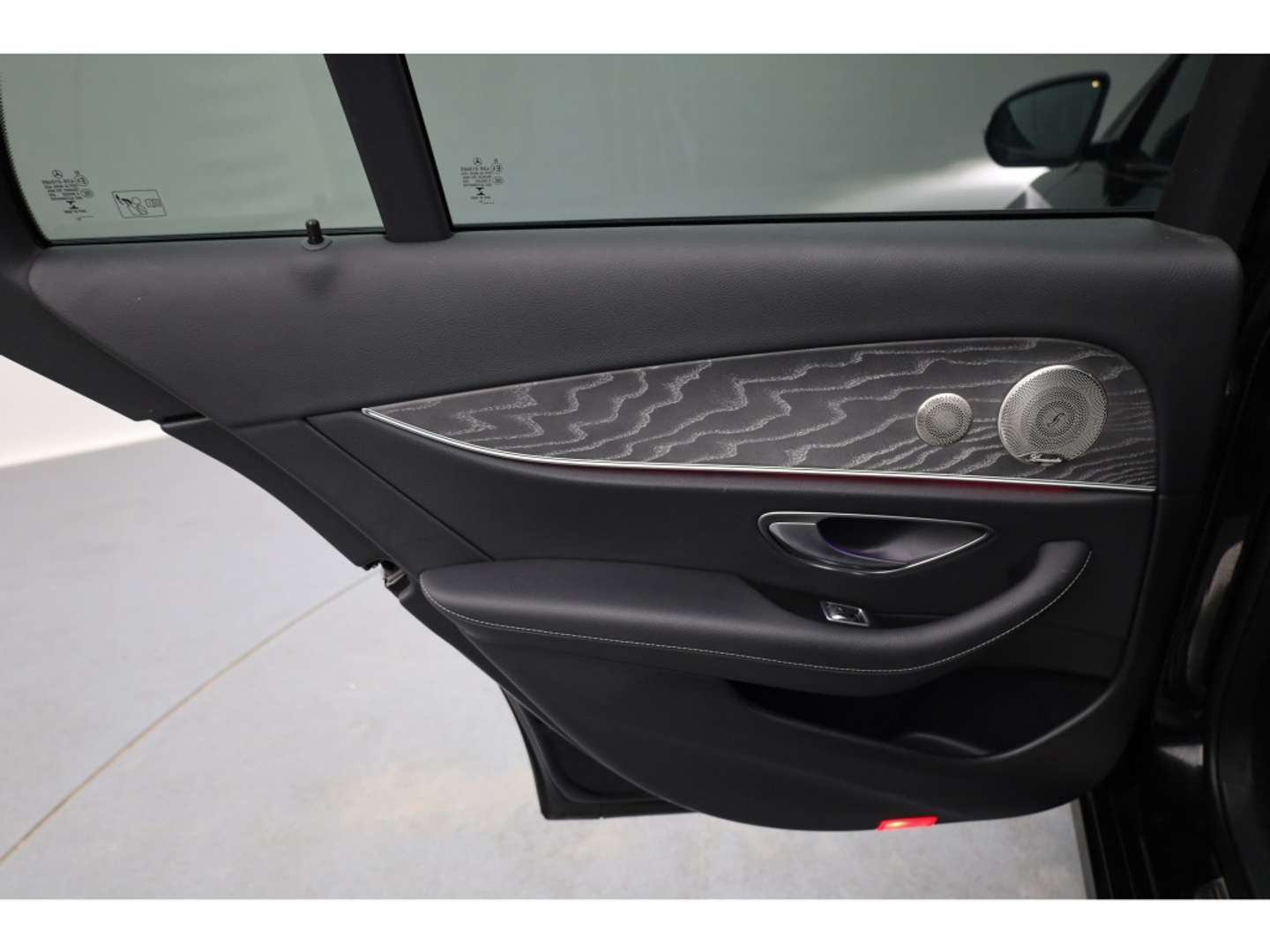 Mercedes Classe E Break 300 Night - 2022 - Joinsteer - #10