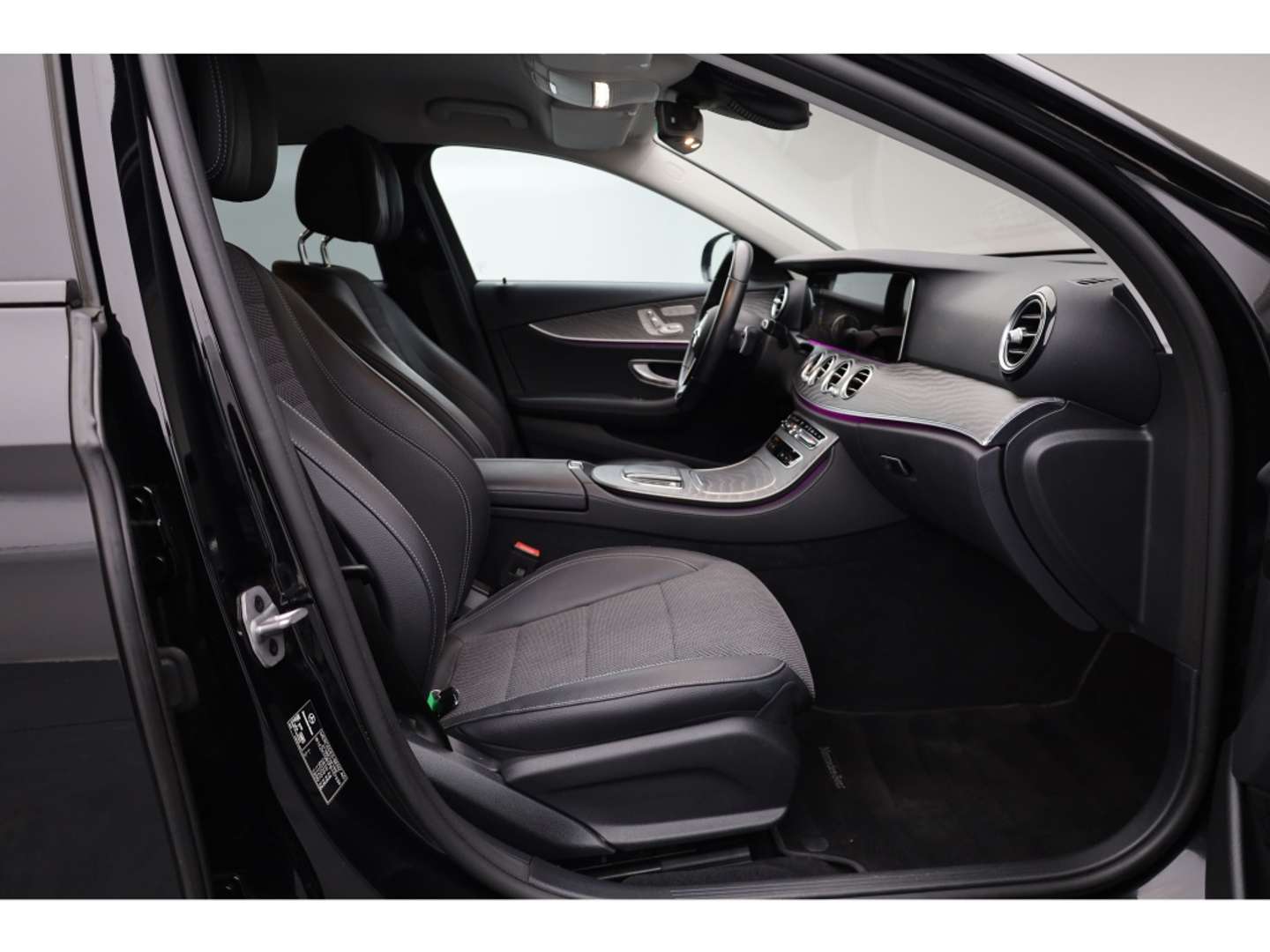 Mercedes Classe E Break 300 Night - 2022 - Joinsteer - #13