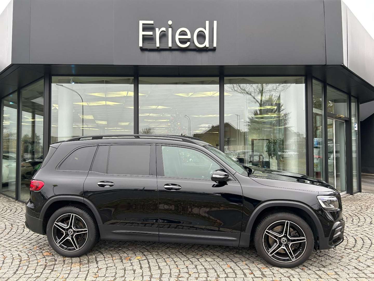 Mercedes GLB 200 200 Night - 2024 - Joinsteer - #2