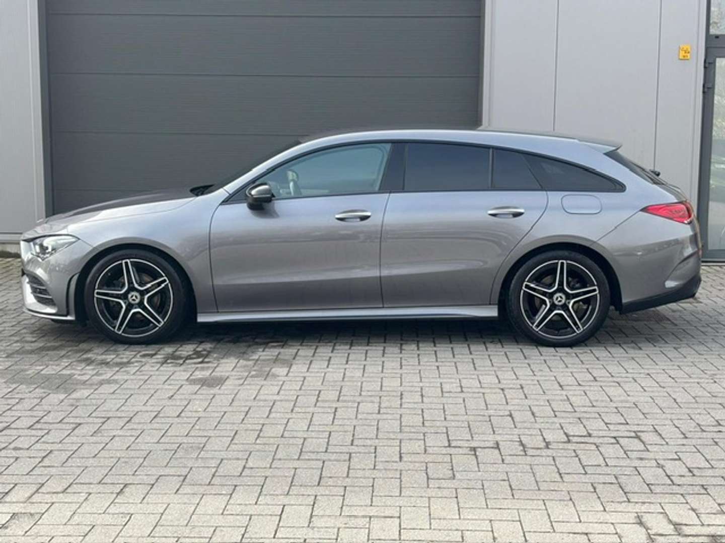 Mercedes CLA Shooting Break 180 AMG Line - 2023 - Joinsteer - #1