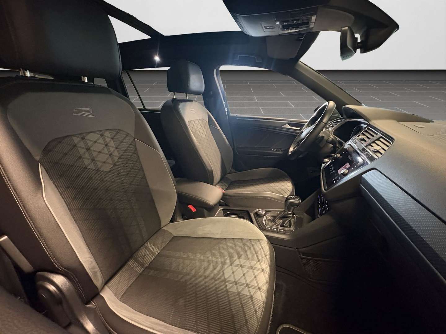 Volkswagen TIGUAN TDI R-Line - 2022 - Joinsteer - #3