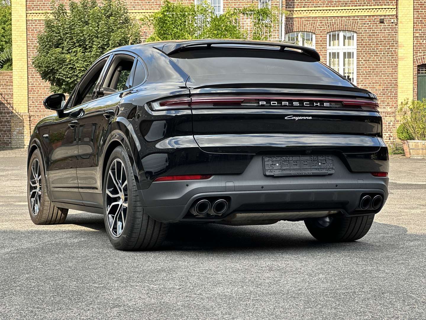 Porsche Cayenne III E-Hybrid Exclusive - 2023 - Joinsteer - #13