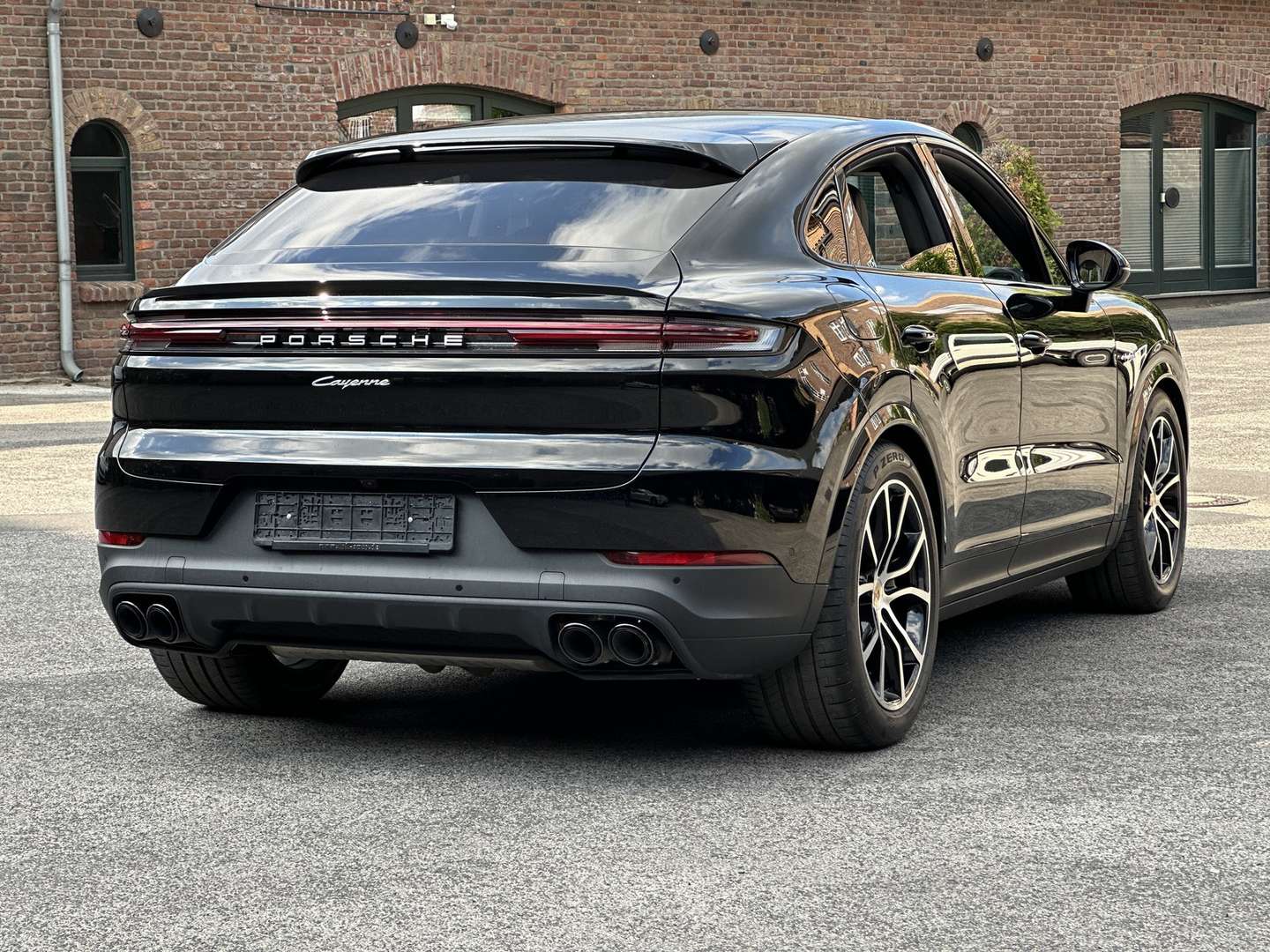 Porsche Cayenne III E-Hybrid Exclusive - 2023 - Joinsteer - #15